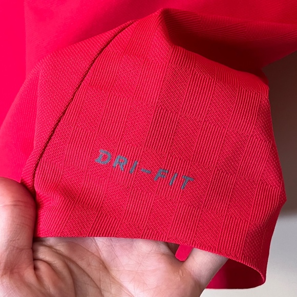 Nike Dry Fit Performance Golf Henley Shirt - Men's Size M - Red - Picture 4 of 9